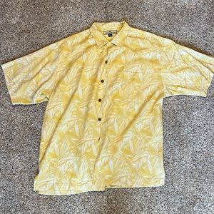 Tommy Bahama Short Sleeve button down